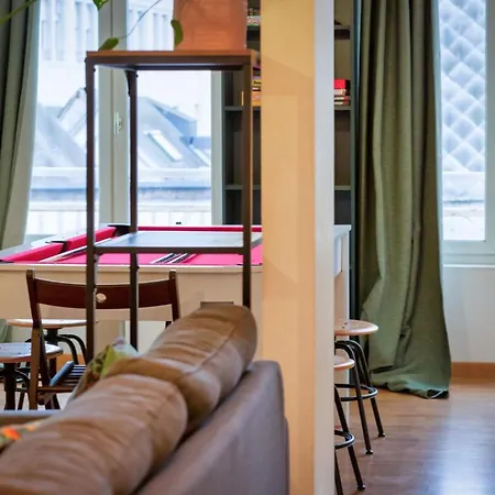 Igor Deux Dans Avec Billard Apartment *